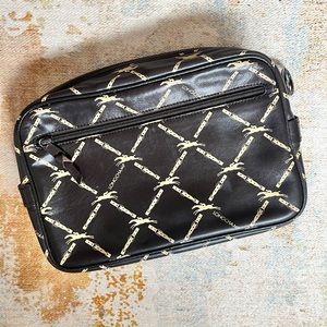 Longchamp Vintage Leather Toiletry/Clutch Bag